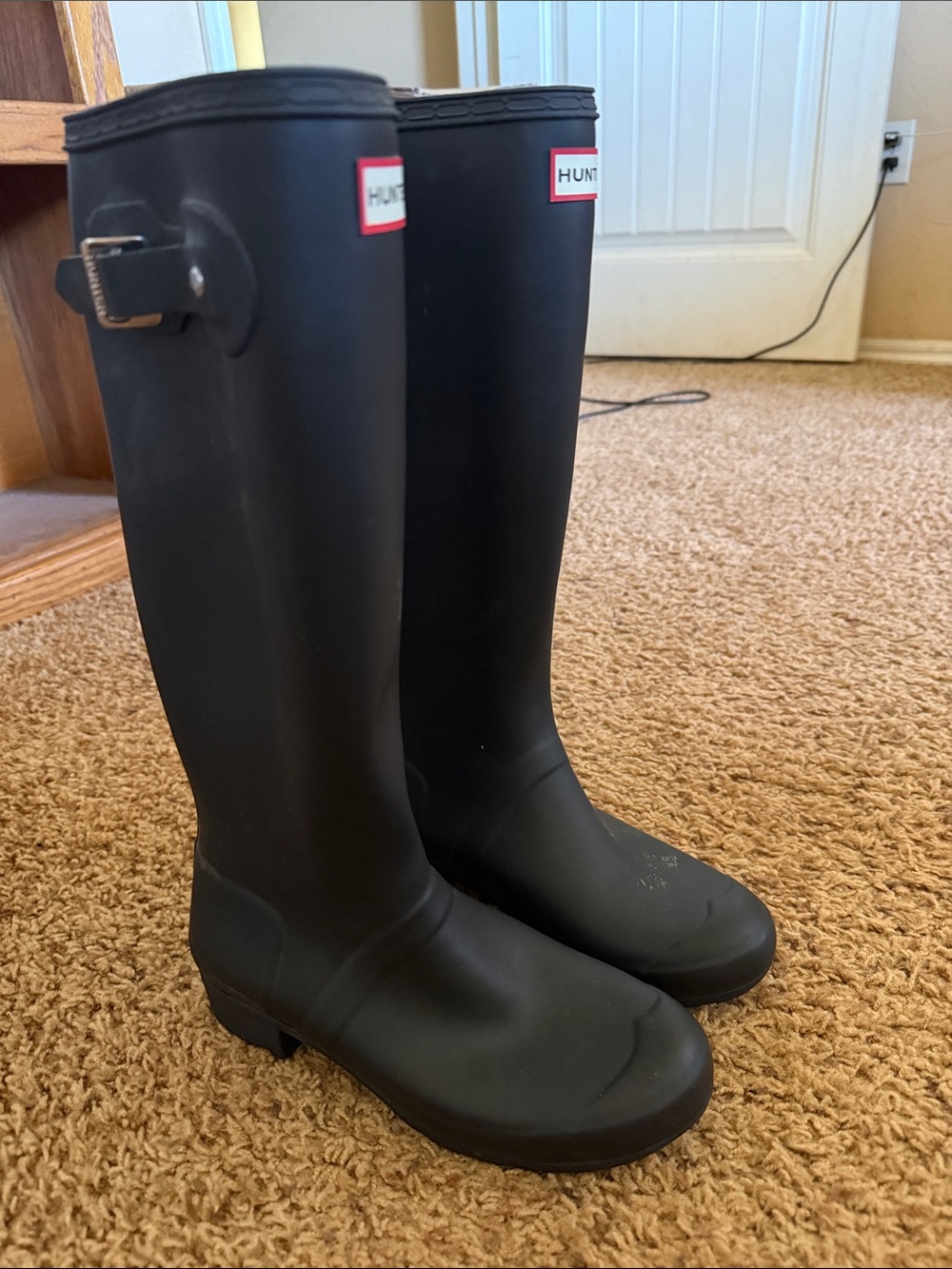 Hunter Black Matte Tall Rubber Rain Boots